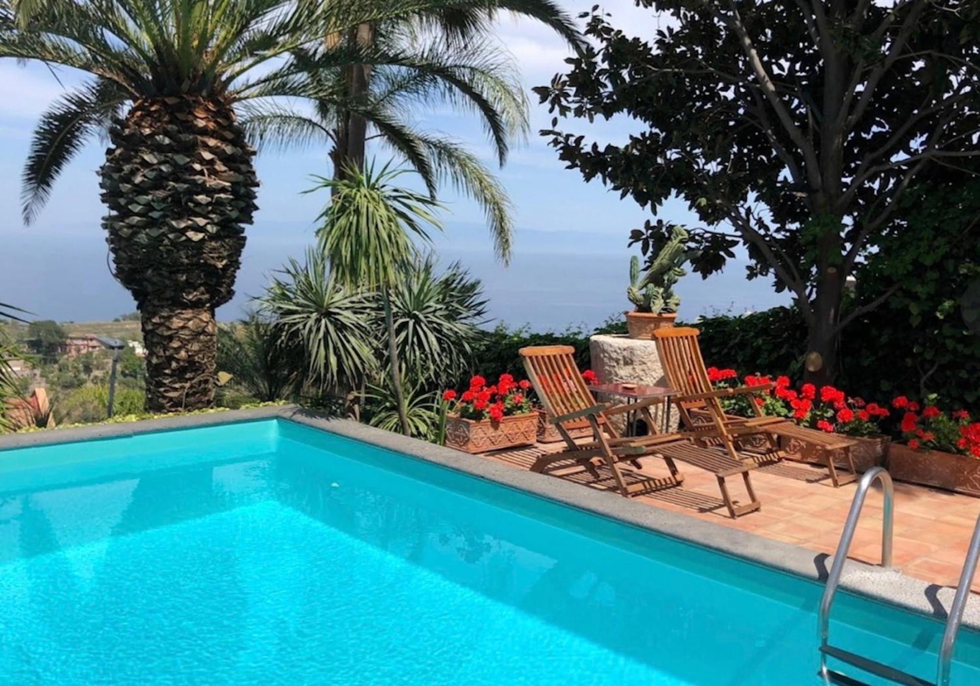 Villa Lou Taormina Private Villa With Panoramic Sea View Pool Bagian luar foto