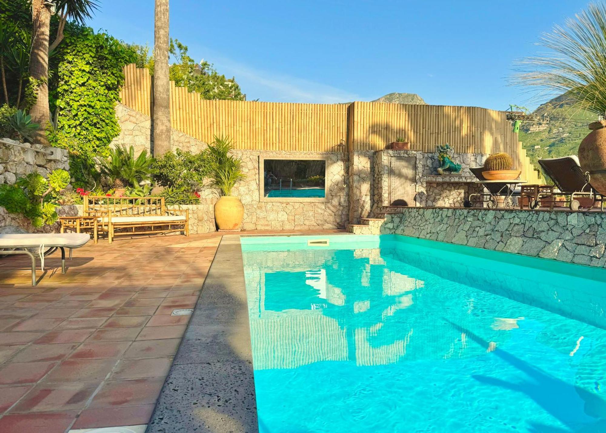 Villa Lou Taormina Private Villa With Panoramic Sea View Pool Bagian luar foto