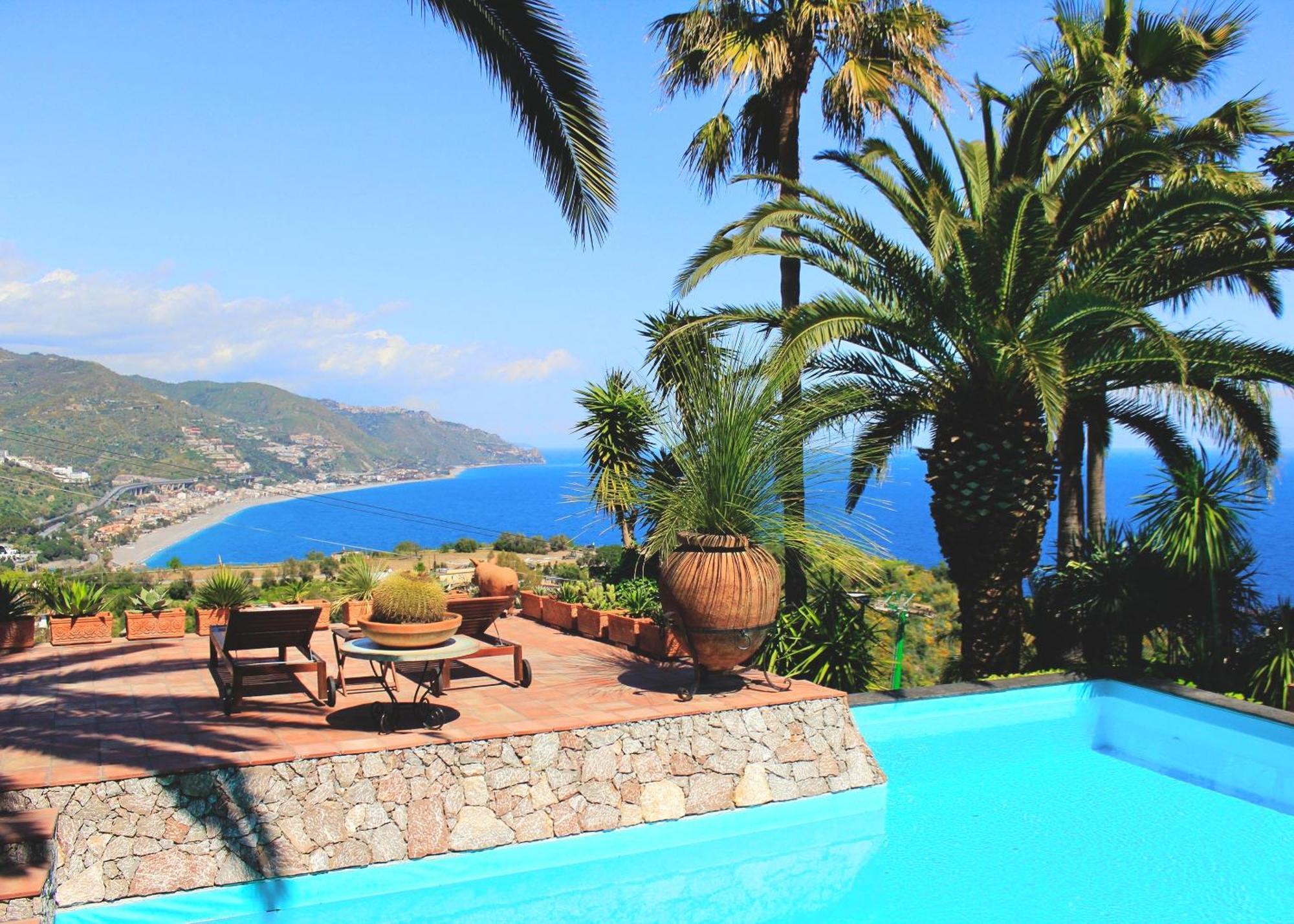 Villa Lou Taormina Private Villa With Panoramic Sea View Pool Bagian luar foto